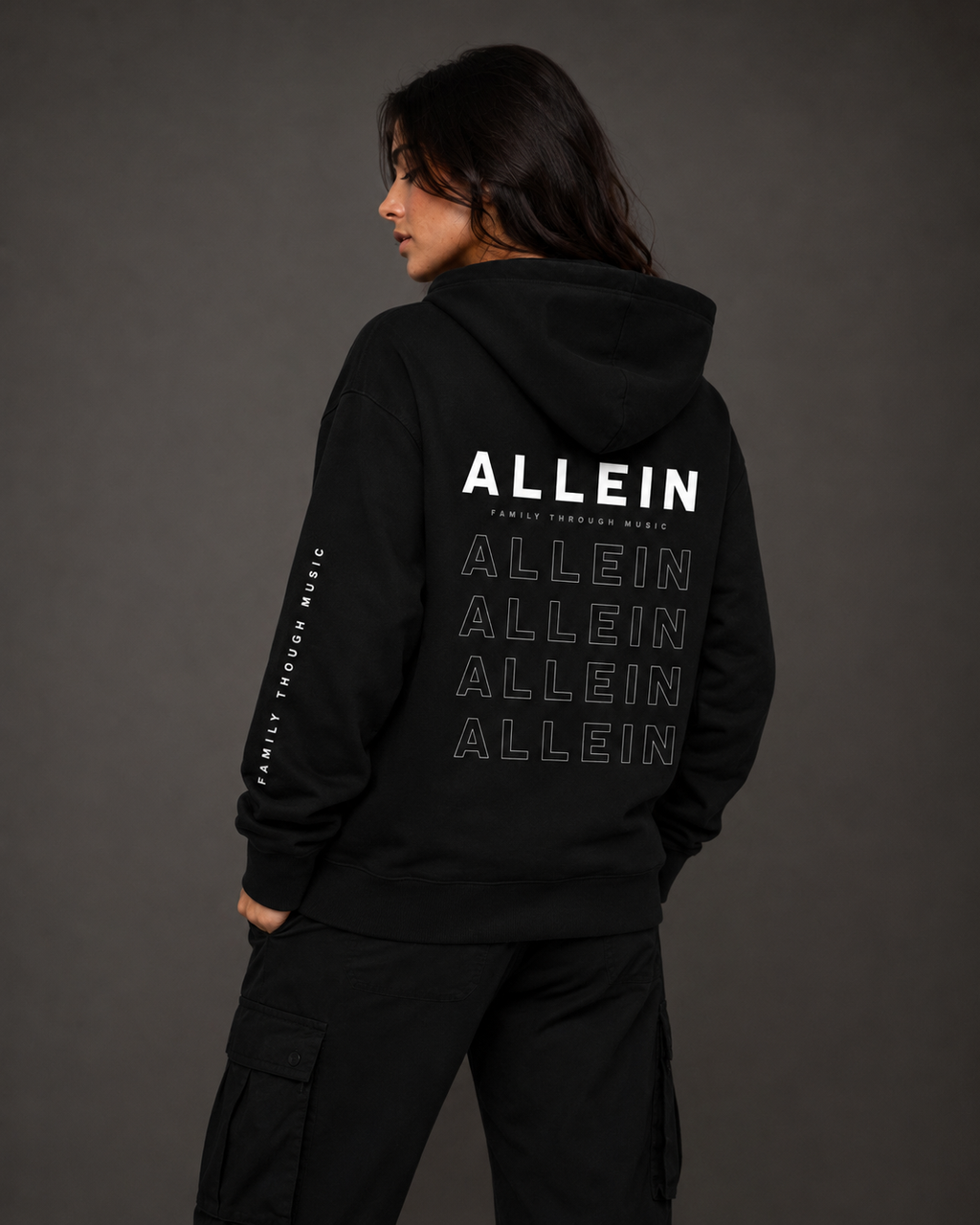 ALLEIN Black Sweatshirt